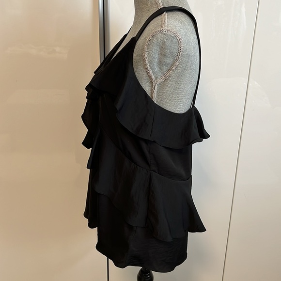 MICHAEL KORS NWOT Dressy Ruffle Long Blouse Top, Size M - Picture 6 of 10